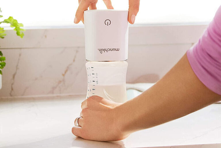 How to Warm Bottles on The Go (6 Easiest Ways) Mindfulness Mama