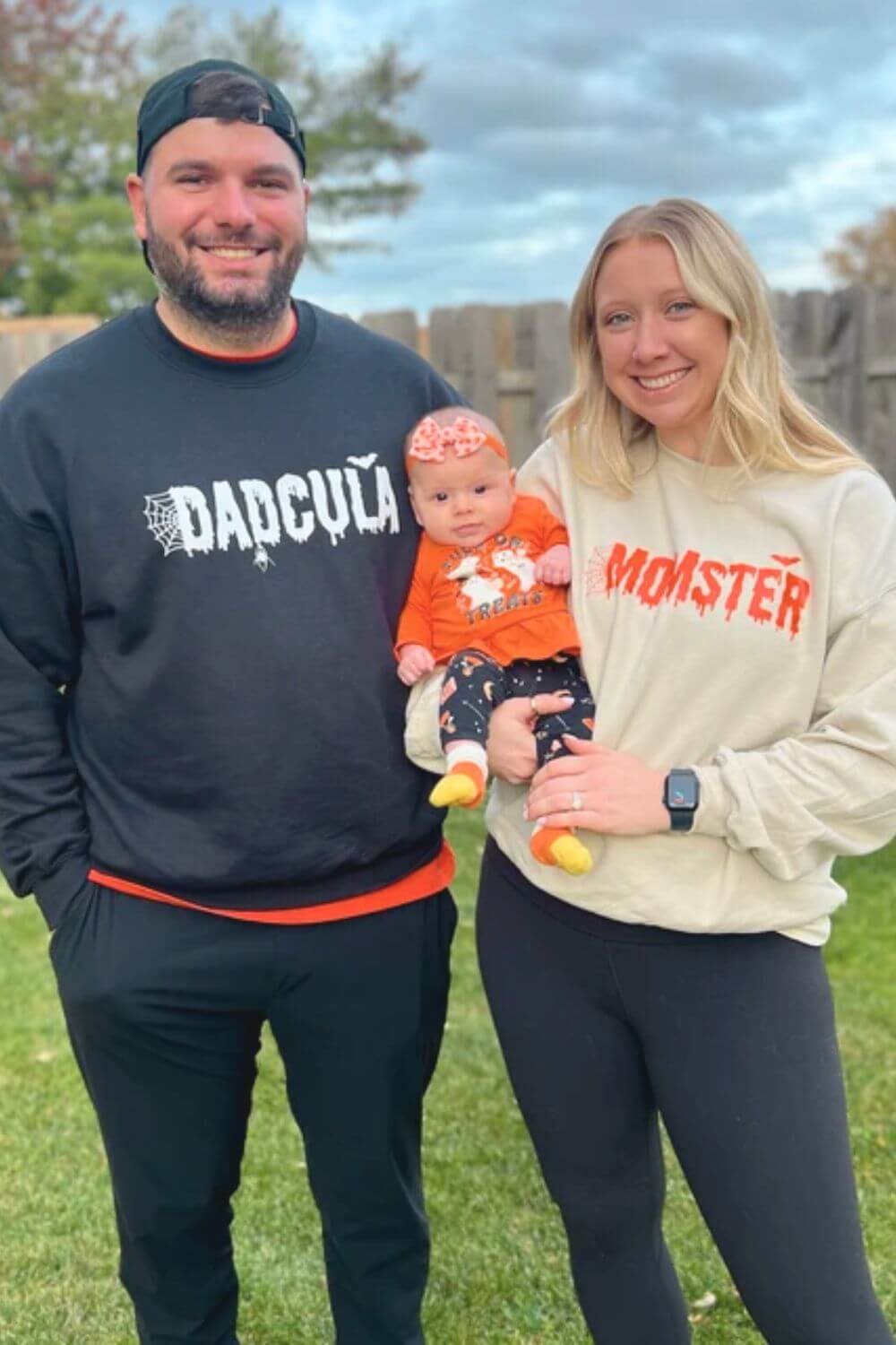 23 Spooky Ideas For Halloween Pregnancy Announcements October Surprise 23 spooky ideas for halloween pregnancy announcements october surprise